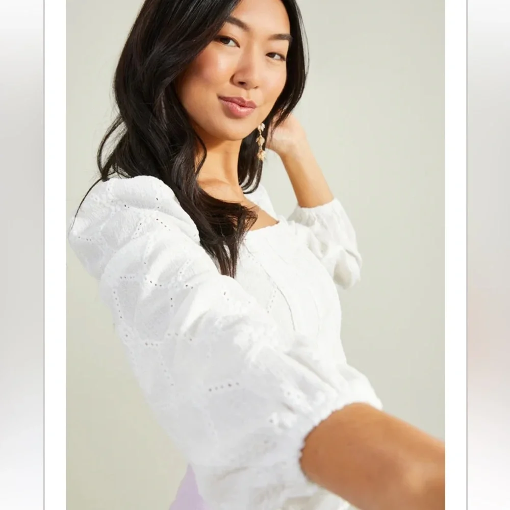 ❤️❤️ NWT Altar’d State White Embroidered Corset Top‎